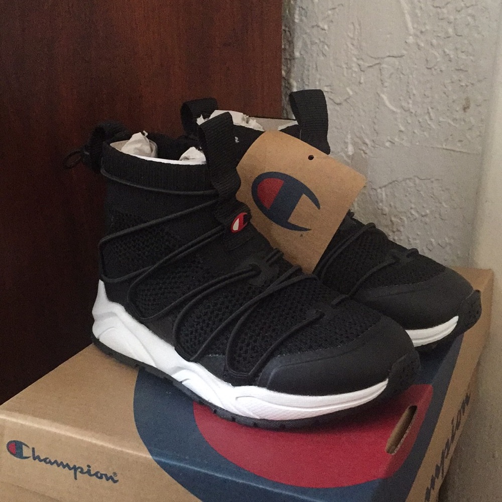 New Size 9 Toddler Champion Shoe “Rally Flux”